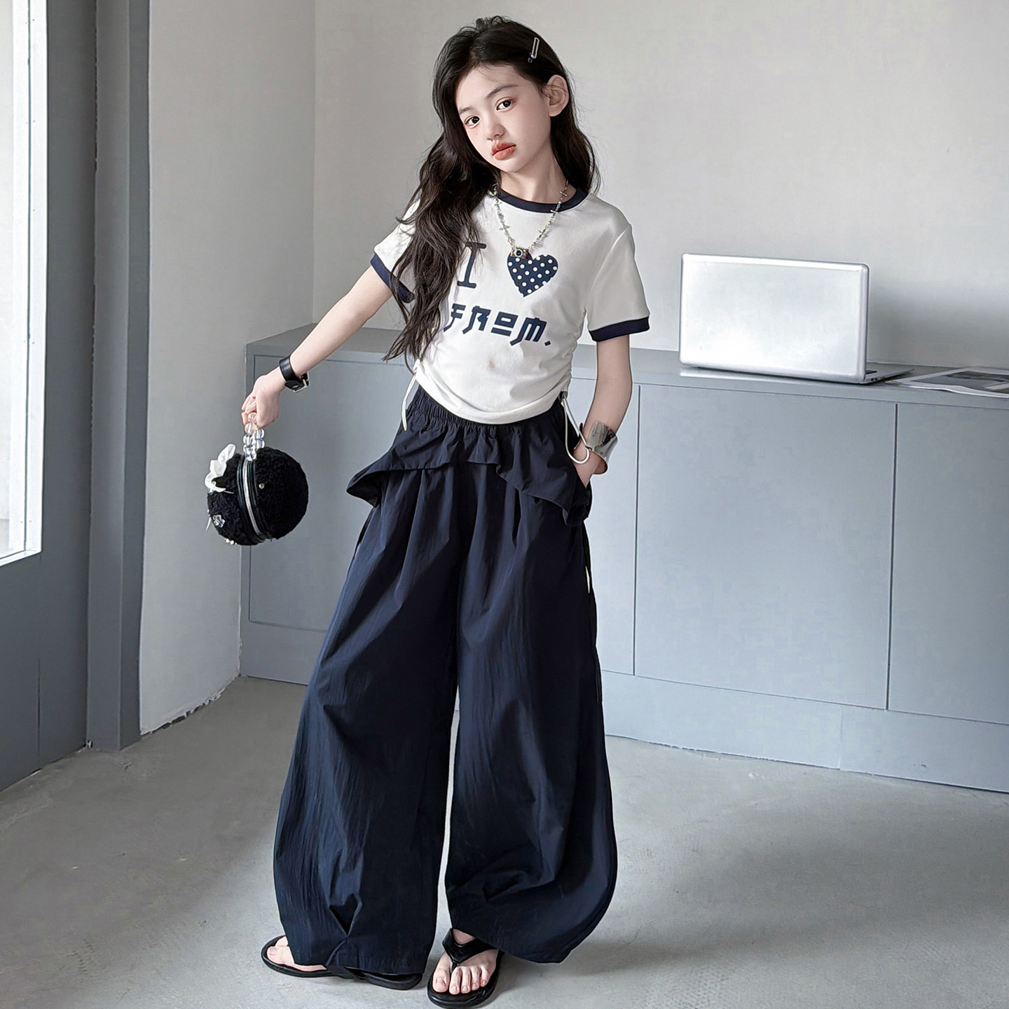 女童夏季套装2026新款儿童时尚洋气中大童印花短袖灯笼裤两件套潮