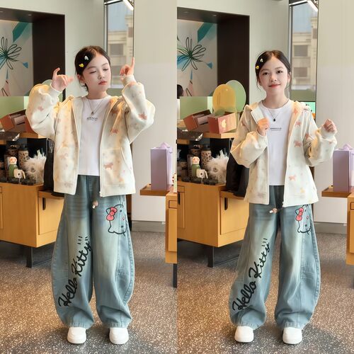 女童韩系卡通牛仔连帽卫衣两件套