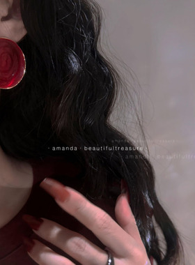 酒红复古港风高级感小众夸张大耳钉欧美红色轻奢女人耳饰气质耳环