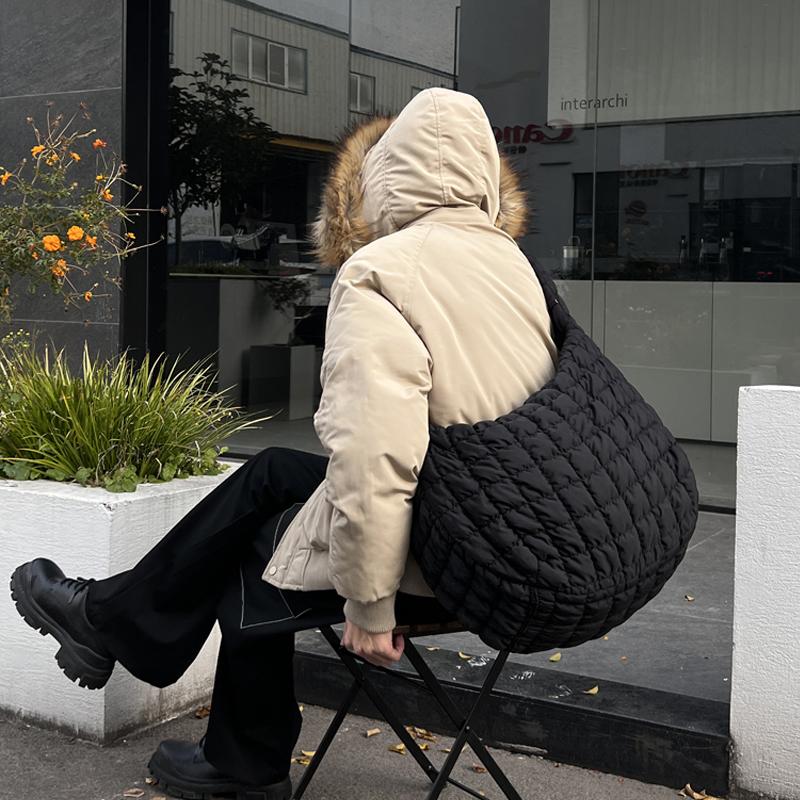 YUEN小众时髦原宿日系复古单肩斜挎大容量云朵挎包男女托特包个性