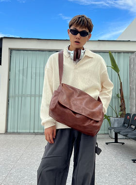 YUEN设计款ins翻盖邮差软皮托特公文上班通勤大包休闲hobo男女生