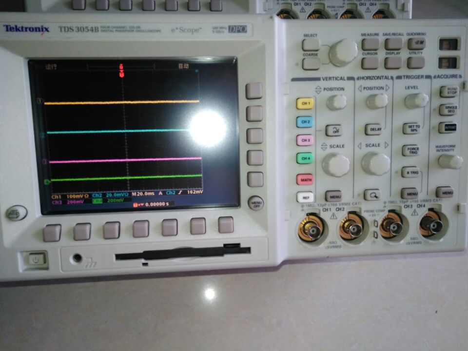 正品泰克二手示波器TDS3054B/TDS3054C