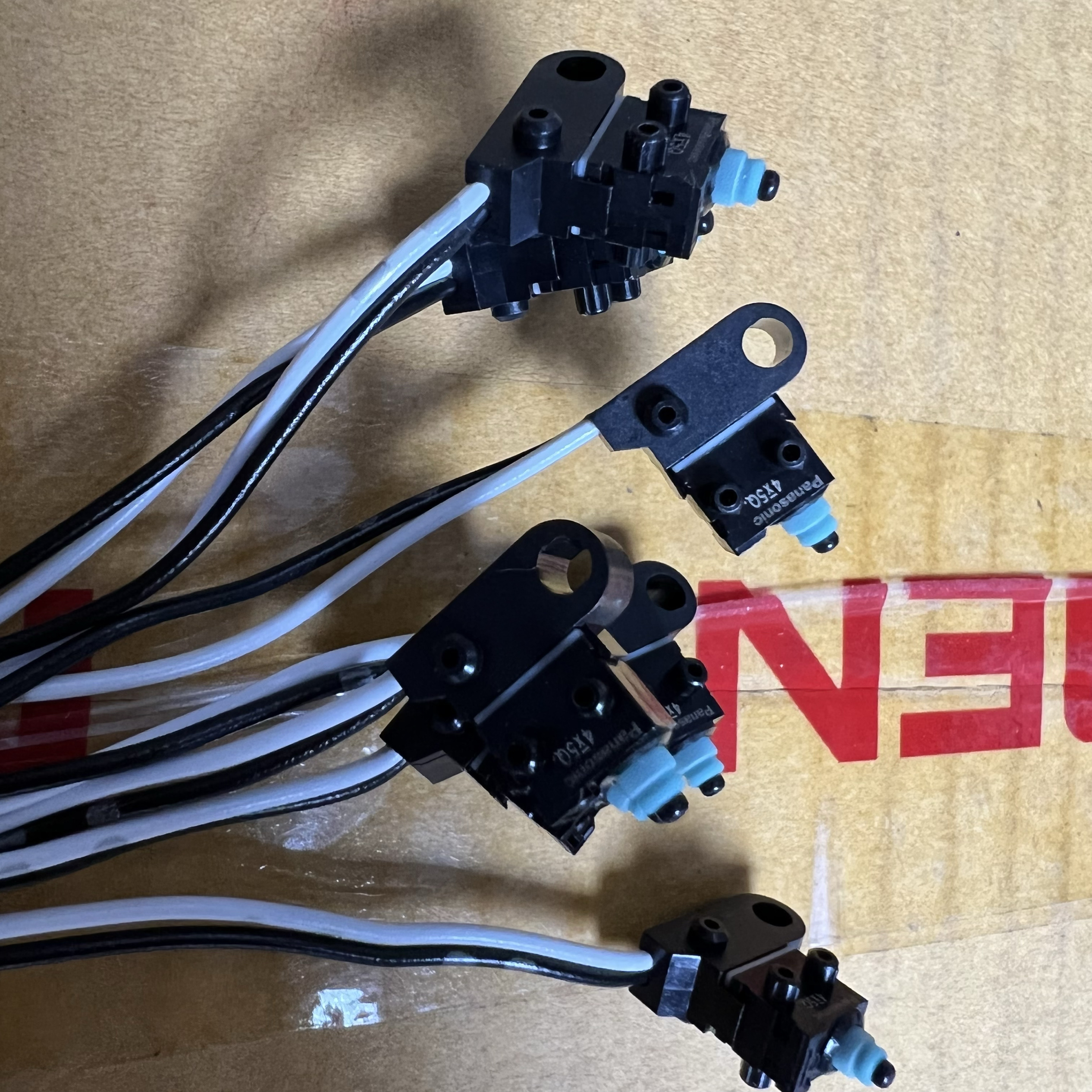 供应进口原装松下ASQM11230-A 超小型防水微动开关车载后备车厢门