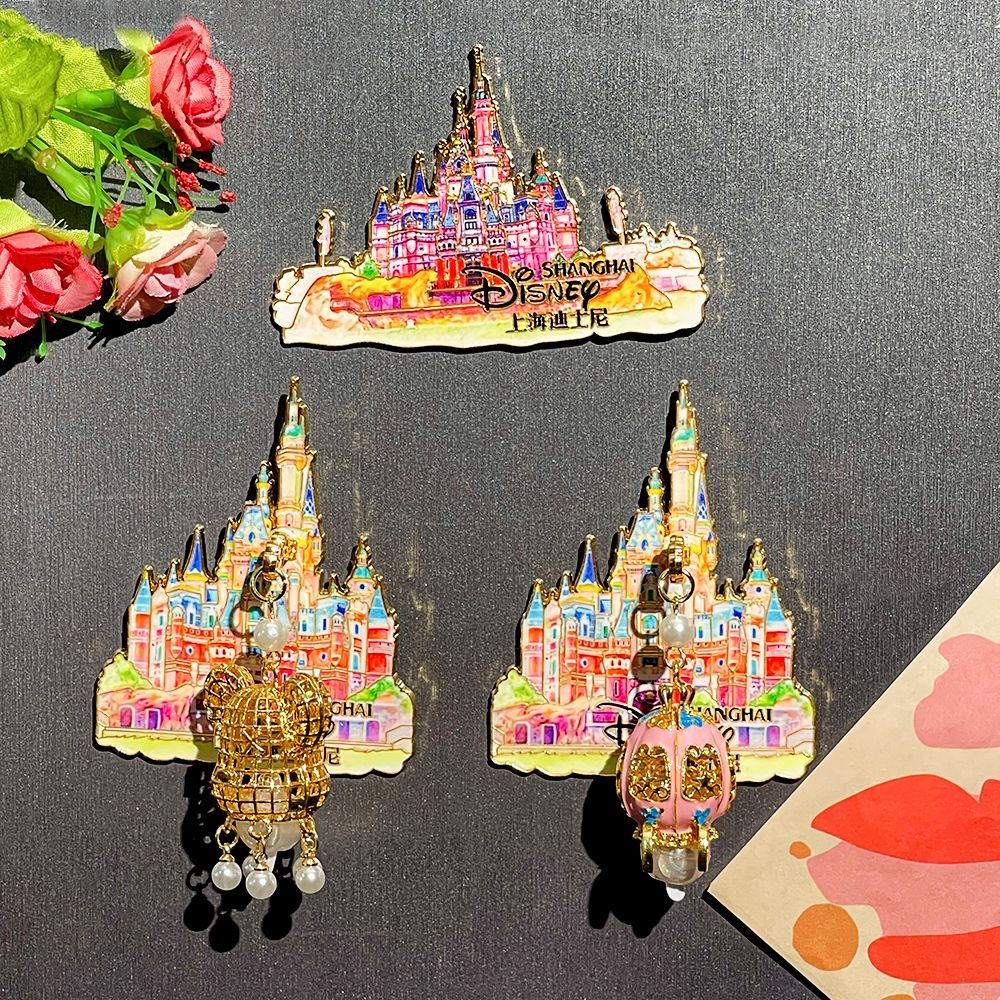 上海迪士尼城堡发光灯笼冰箱贴