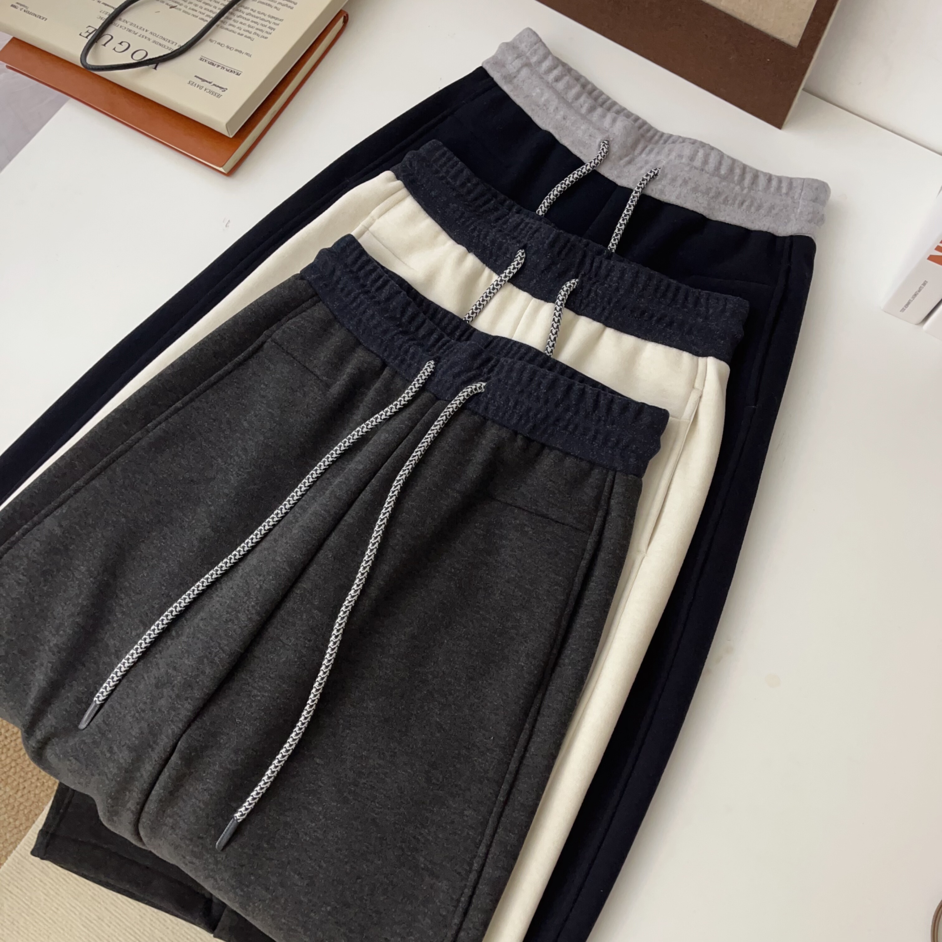 【主推款】秋冬韩系休闲百搭撞色拼腰加绒松紧腰抽绳束脚卫裤女