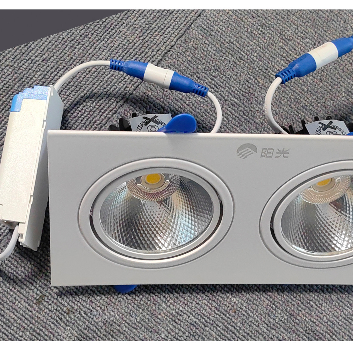 阳光耀系列COB面板射灯LED嵌入式单头双头方形格栅射灯可调角度,家装灯饰光源,格栅灯,淘宝优惠券,粉丝福利购,淘宝优惠卷