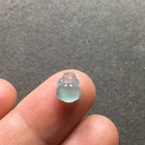 缅甸翡翠胖金蟾裸石镶戒指提溜