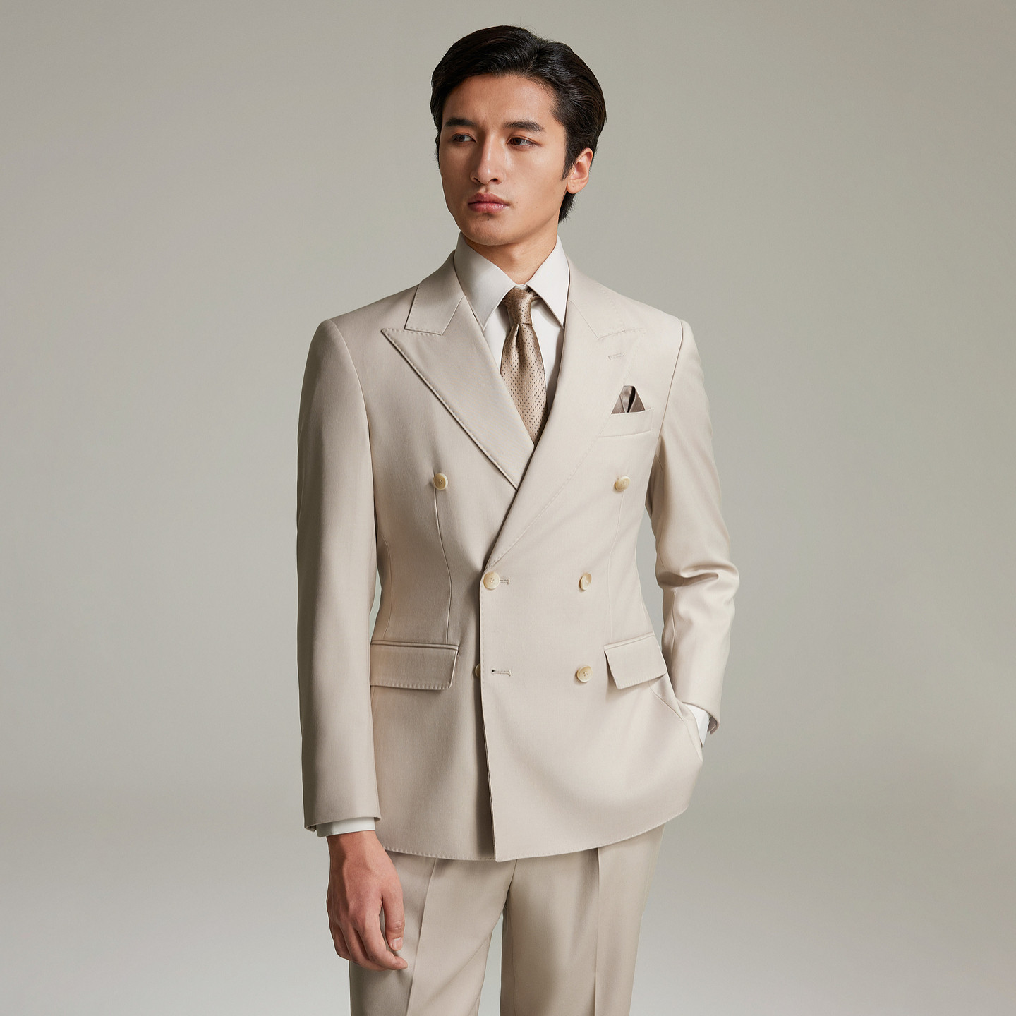 吉约蒙双排扣西装男套装香槟色高级感西服商务正装新郎结婚礼服