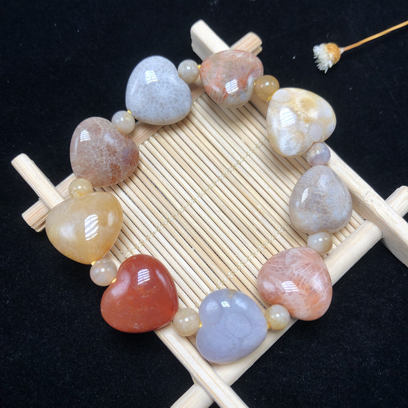 糖果色爱心精品星星天然珊瑚玉手链蝴蝶龟壳扁圆珠饰品男女款手串