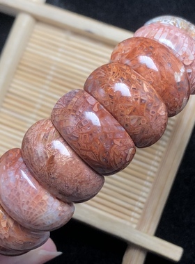 天然珊瑚玉月牙手排收藏精品红色凤纹尾手牌立体纹路颜色明鲜手链