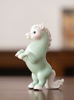 【一马当先】马到成功陶瓷马年生肖吉祥物摆件玄关办公桌酒柜装饰