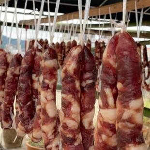 批发云南麻辣香辣土猪肠农家传统手工制作广味纯肉肠腊肠代加工