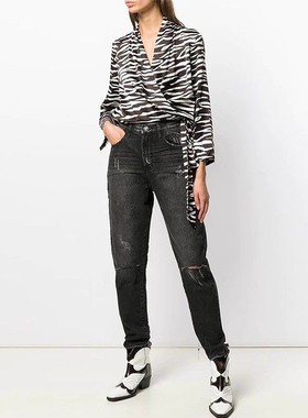 清仓 一件4折 两件2.8折 不退不换 One Teaspoon灰黑色直筒牛仔裤