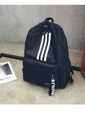 轻便小学生户外旅行双肩包