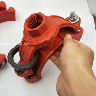 机械三通108镀锌消防管卡箍沟槽内螺纹三通133 159 165 219 114