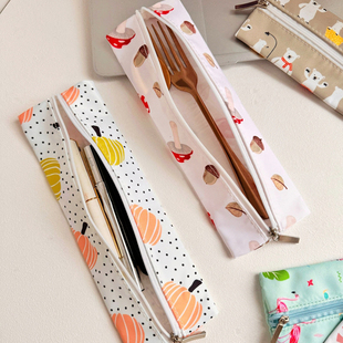 高品质防泼水干湿分离收纳袋~小号卡通餐具包~牙刷化妆刷笔袋
