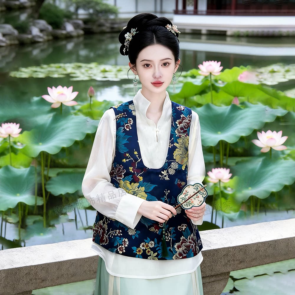 大码马甲女胖mm200斤春季两件套新中式国风套装女高级感轻奢坎肩