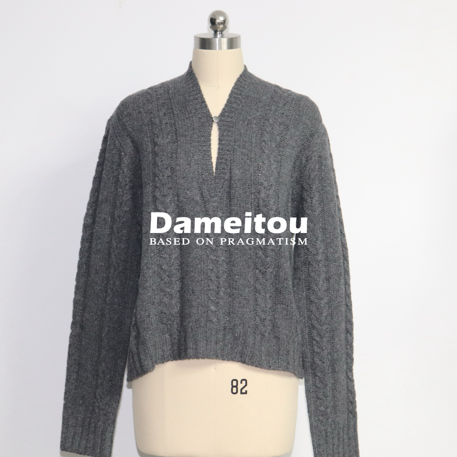 气质绝了~西班牙小众订单尾客供纯羊毛纱线蓬松立体针织绞花毛衣