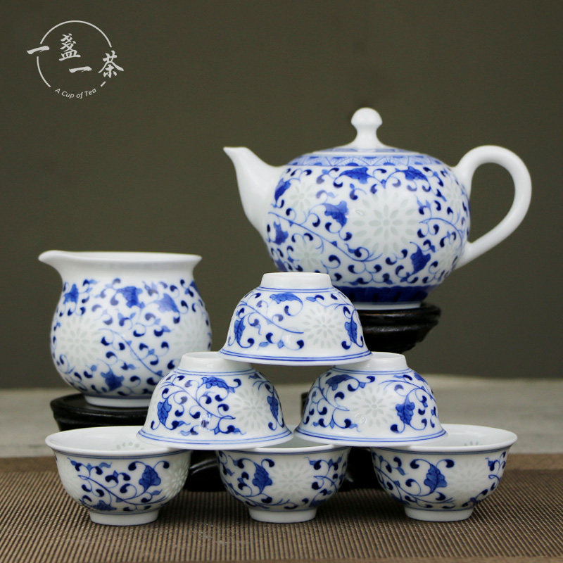 景德镇陶瓷手工功夫茶具手绘青花玲珑缠枝莲高档茶具套装喝茶八件