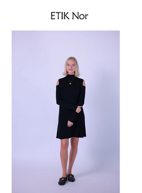 ETIK Nor瑞典露肩针织连衣裙