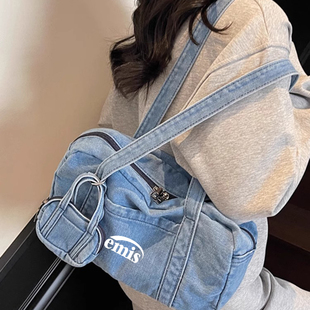 韩代正品emis牛仔布包女容量休闲单肩腋下包布袋高级感通勤枕头包