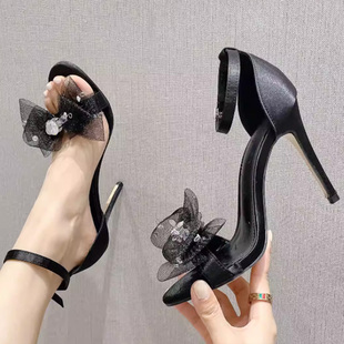 性感网纱水钻细跟高跟鞋一字扣带时装凉鞋露趾网红仙女风断码清仓