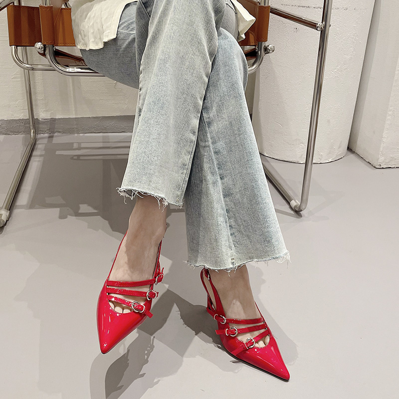 包头尖头细跟凉鞋名缓断码清货女