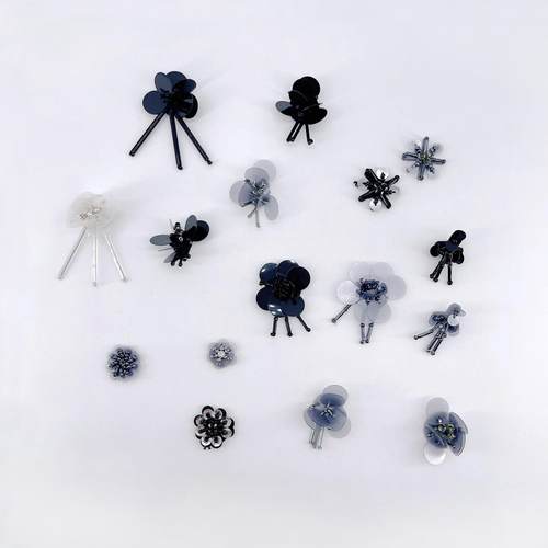 手工钉珠亮片管子吊坠花朵布贴