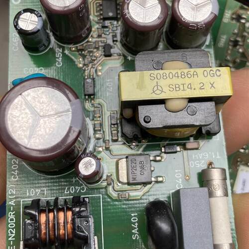 全新OMRONcp2e cp1e-n20dr-a兼容电源板询价