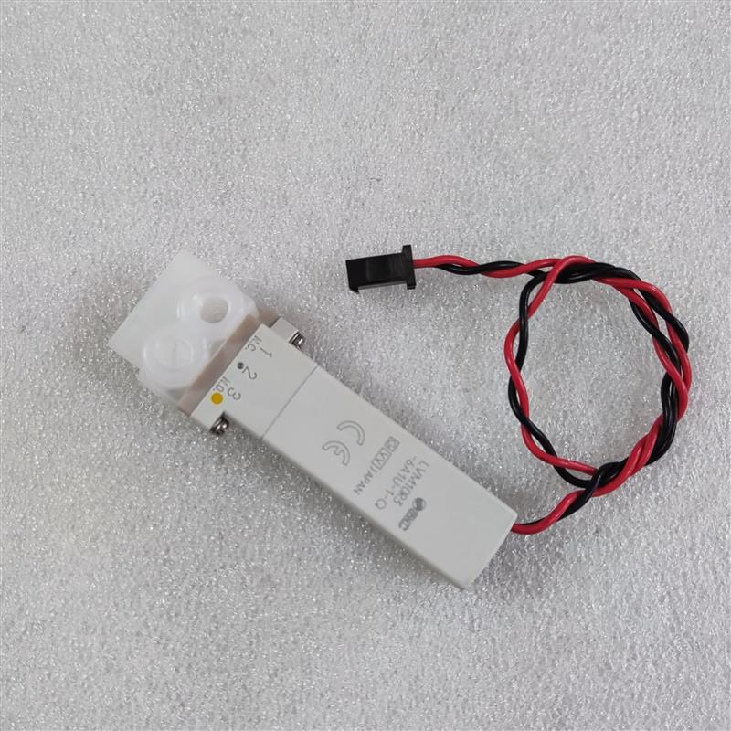 二手日本SMC二通电磁阀12V医用液阀LVM10R3-6A1U-1-Q询价