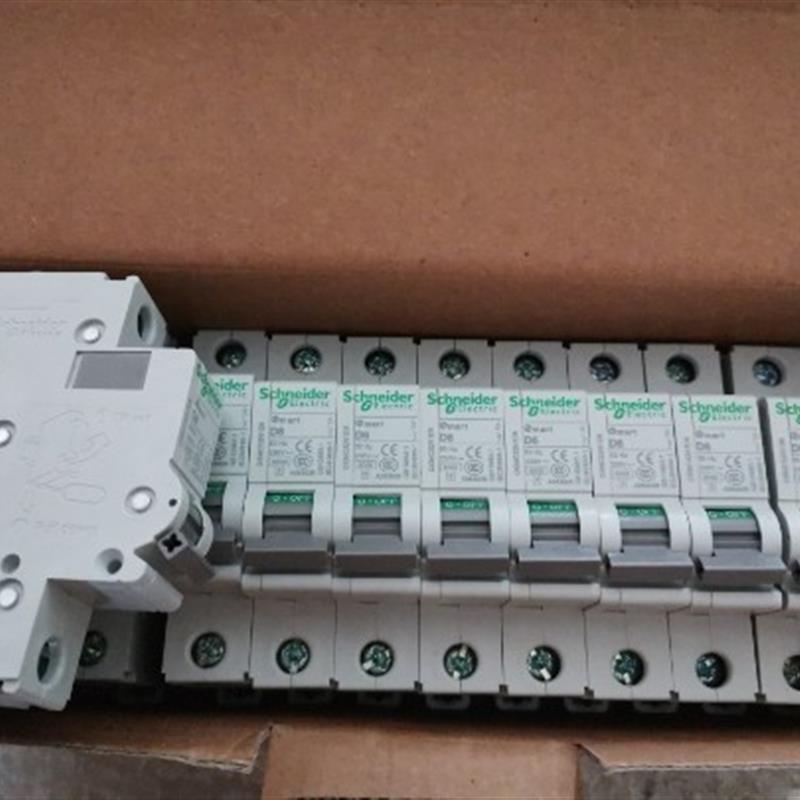 全新原装正品施耐德小型断路器 OSMC32N1D6 1P D6A 现货询价