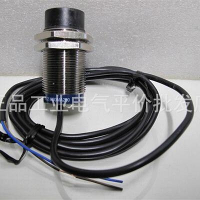 正品 XUB1ANAWL2 施耐德光电开关反射式光电传感器询价