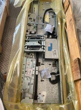 通力电梯门头装置AMDC1C-900-829-30CC通力中分门机上坎全新议价