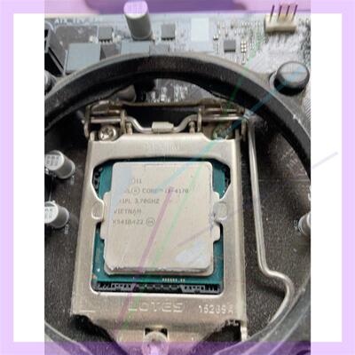 B85M-D2V-SI带i3-4170 功能正常 成色如询价