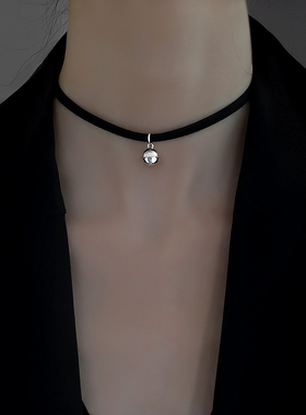 925纯银铃铛项圈女2025新款爆款夏黑色绳颈带小众设计感高级项链