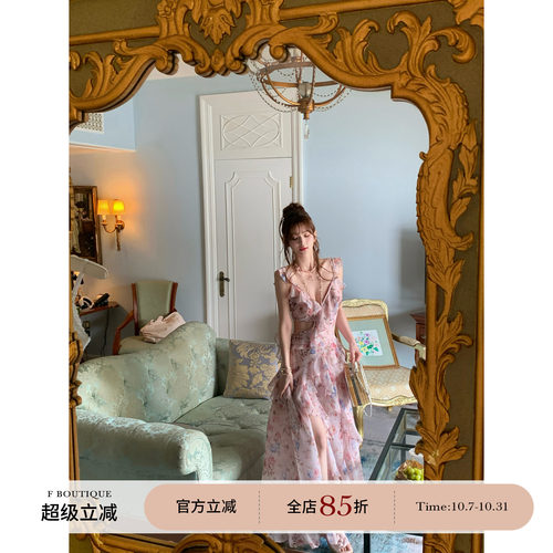 F boutique「玫瑰庄园」6米斜裁v领不规则荷叶边镂空吊带连衣长裙