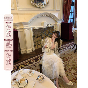 蛋糕裙 r立体蝴蝶刺绣针织套装 boutique「万针刺绣」26早春Di