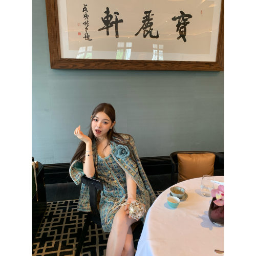 F boutique yb开发 25a手工坊高奢真丝编织孔雀绿花边小香套装