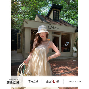 F boutique「南法庄园」法式无束缚感天丝抽皱花苞水溶蕾丝连衣裙