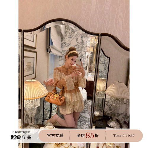 F boutique「Ch1oe 2w+」定染4种蕾丝拼接雪纺抽皱喇叭袖系带衬衫