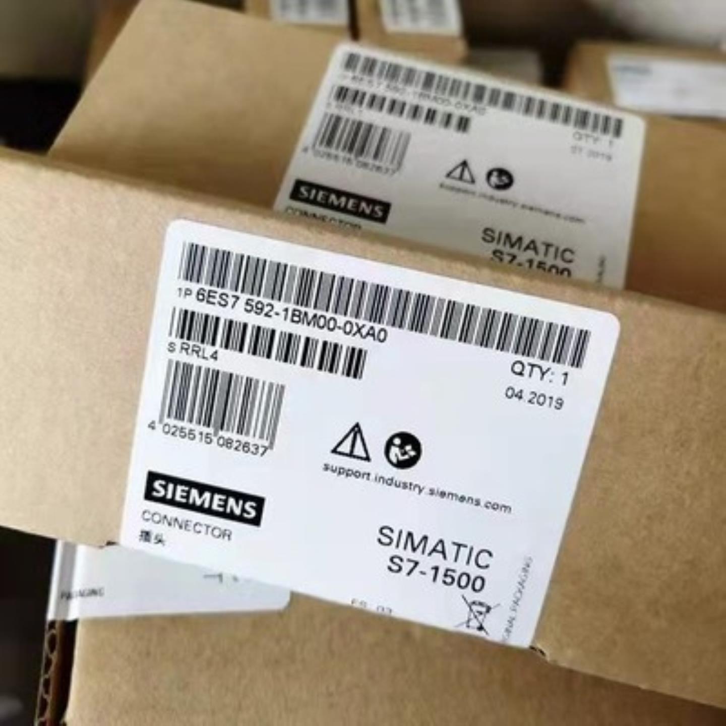 6ES7592-1BM00-0XA0 西门子40针连接器 6ES75921BM000XA0全新询价