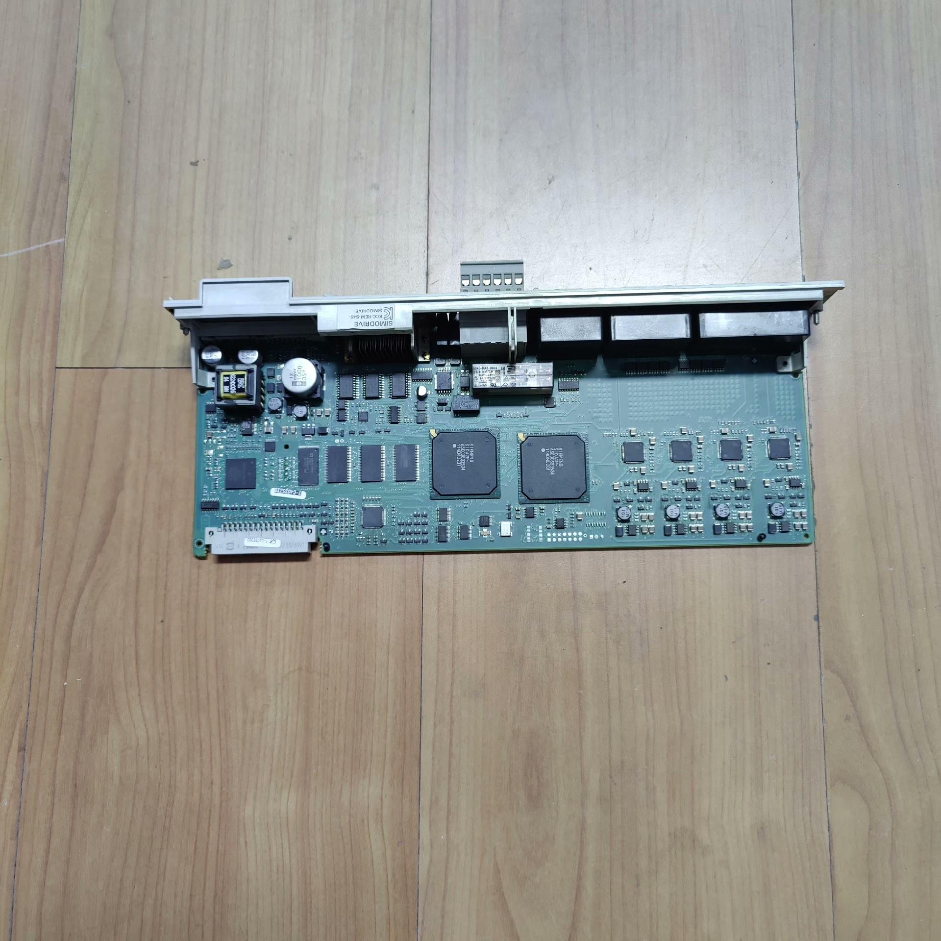 岚岚机械6SN1118-0DM33-0AA0西门子轴卡包好成色新询价