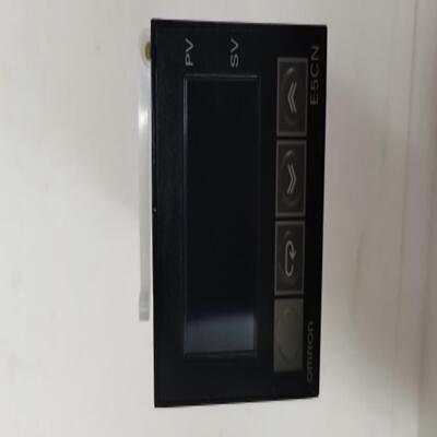 E5CN 欧姆龙OMRON 温控器 E5CN-Q2HBTC E5CN-Q2HBT-500 SSR询价