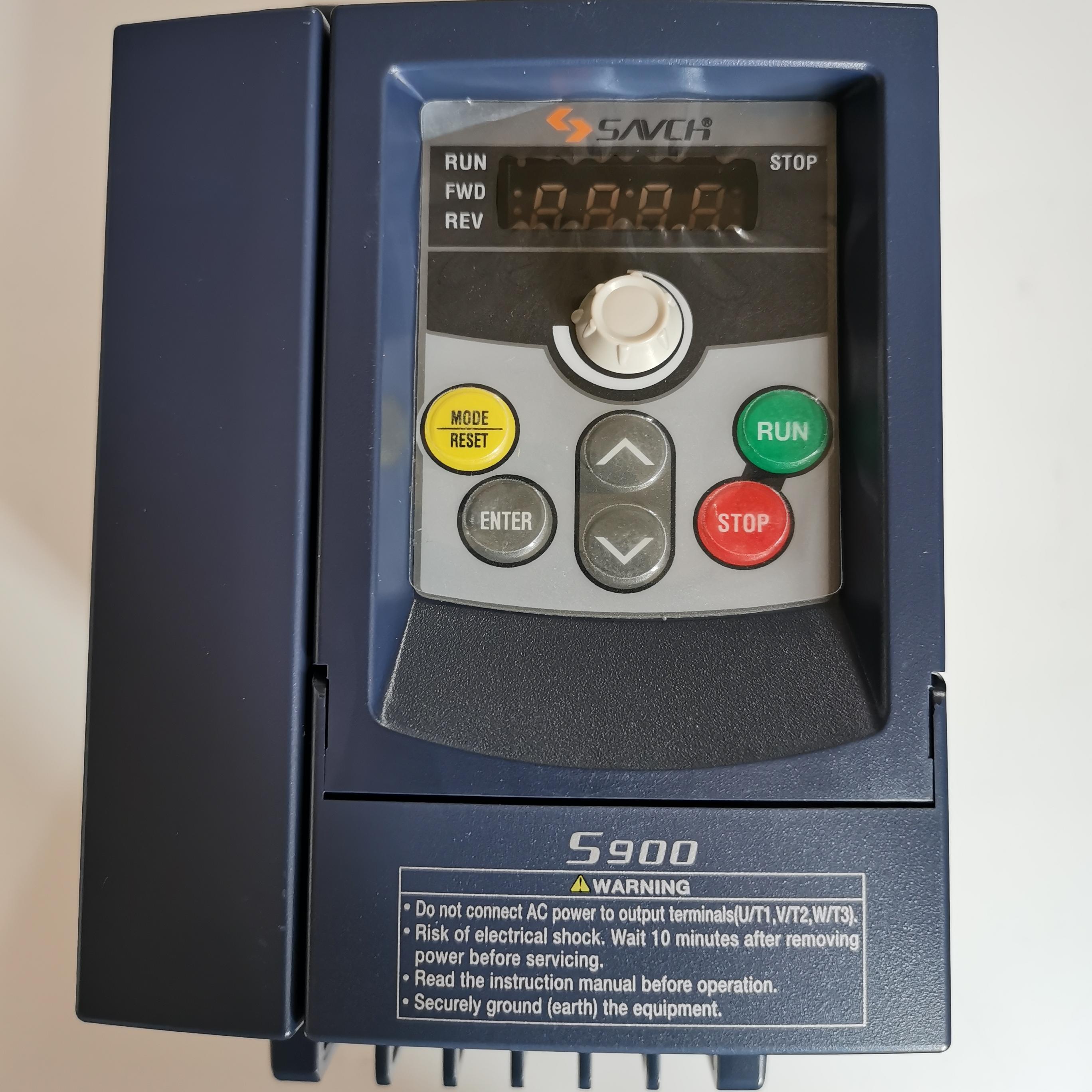 台湾三碁SAVCH变频器S800 S900-2S22GS900-4T075G 15G 22G询价