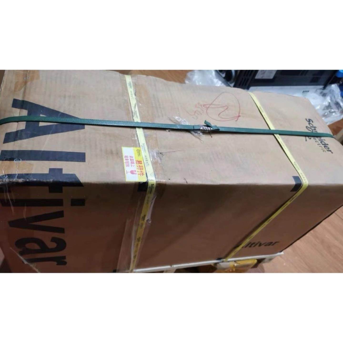 施耐德ATV630D45N4Z 45KW 1台 未开封询价