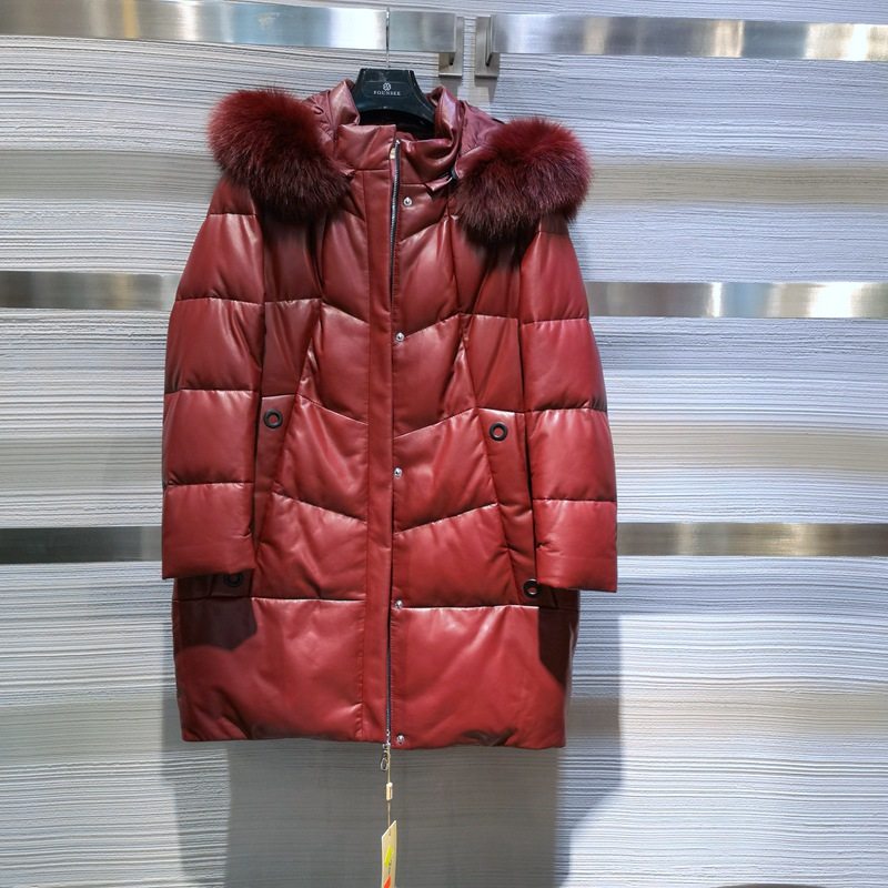 大狐狸毛领可卸连帽保暖真皮羊皮羽绒淑女白鸭绒时尚冬季外套方仕