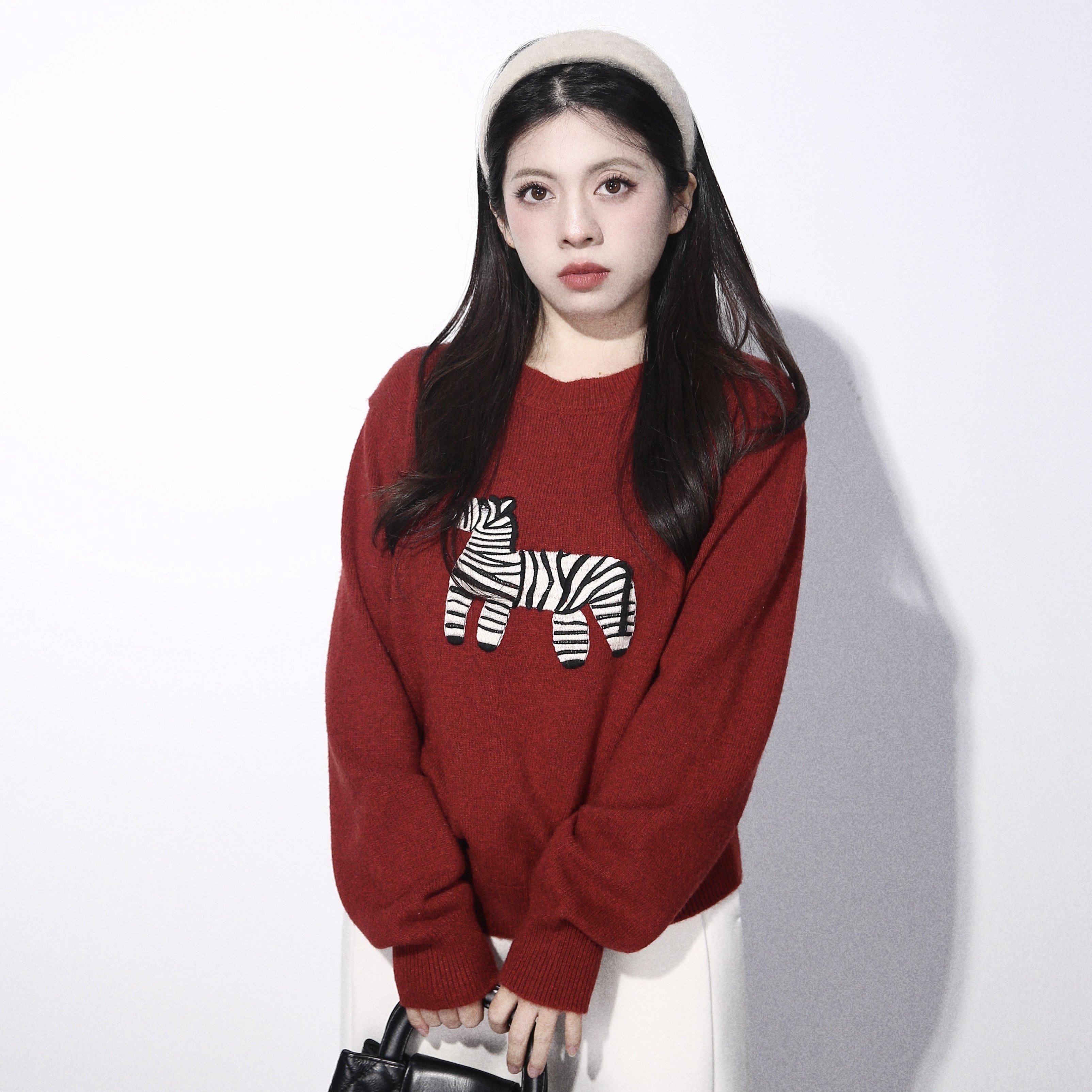 大眼LARGE EYE 小马斑斑 卡通刺绣针织衫新年红毛衣宽松韩系减龄