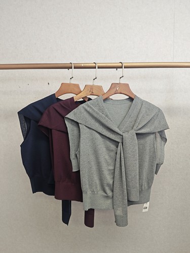 Ka系列＆专柜25秋 时尚披肩短袖针织衫 646