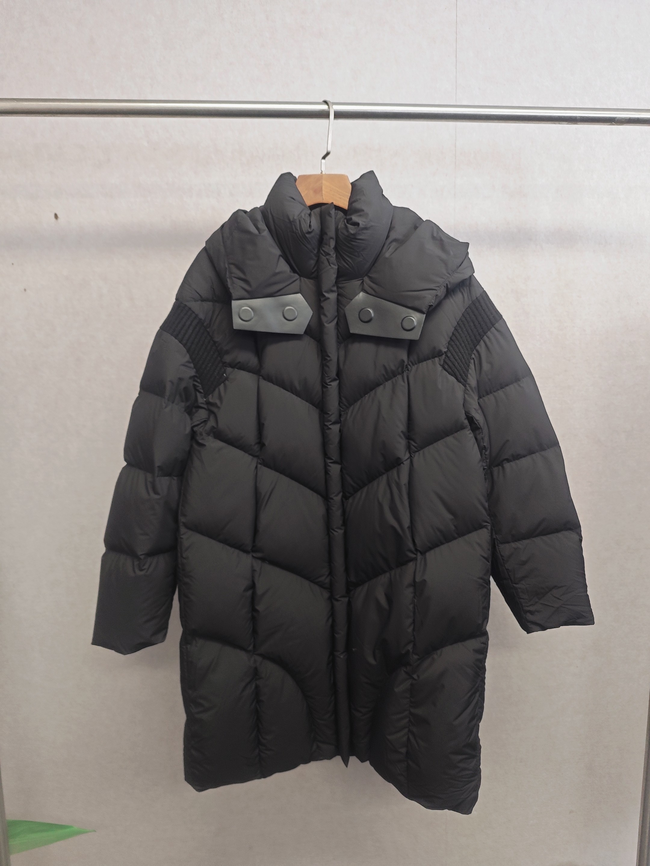 大牌k＆专柜24冬款福利 高克重超保暖 轻盈中长款连帽羽绒服 810