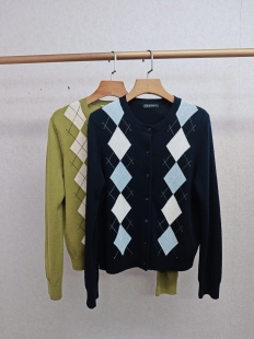 550 嵌花针织开衫 Ka系列＆专柜25秋 100％绵羊毛